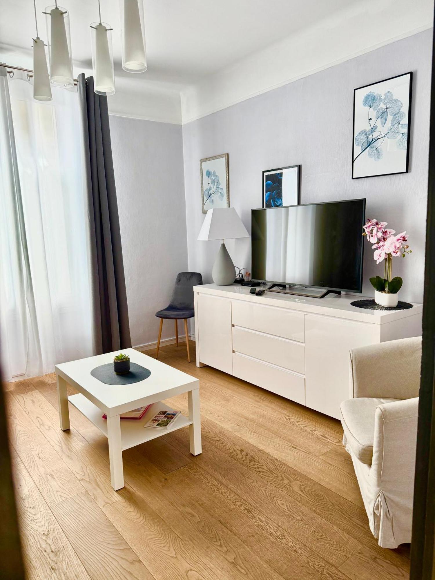 L'Escapade Parisienne Apartment Maisons-Alfort Luaran gambar
